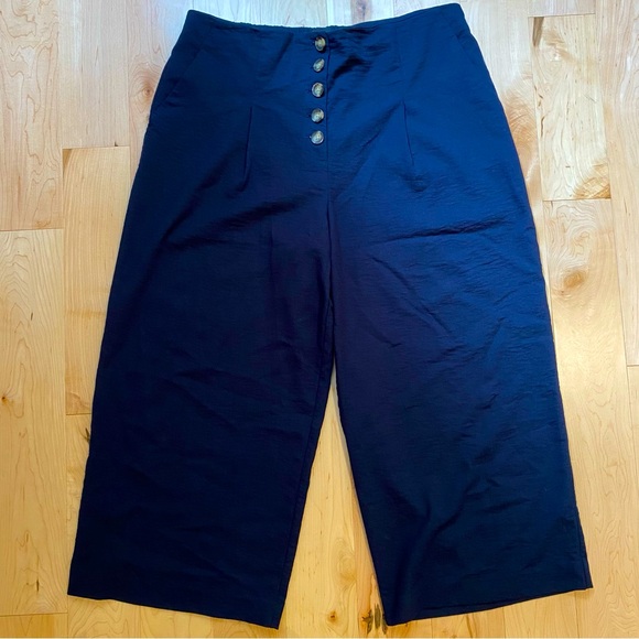 Reitmans Pants - VGUC Reitmans high rise cropped pants